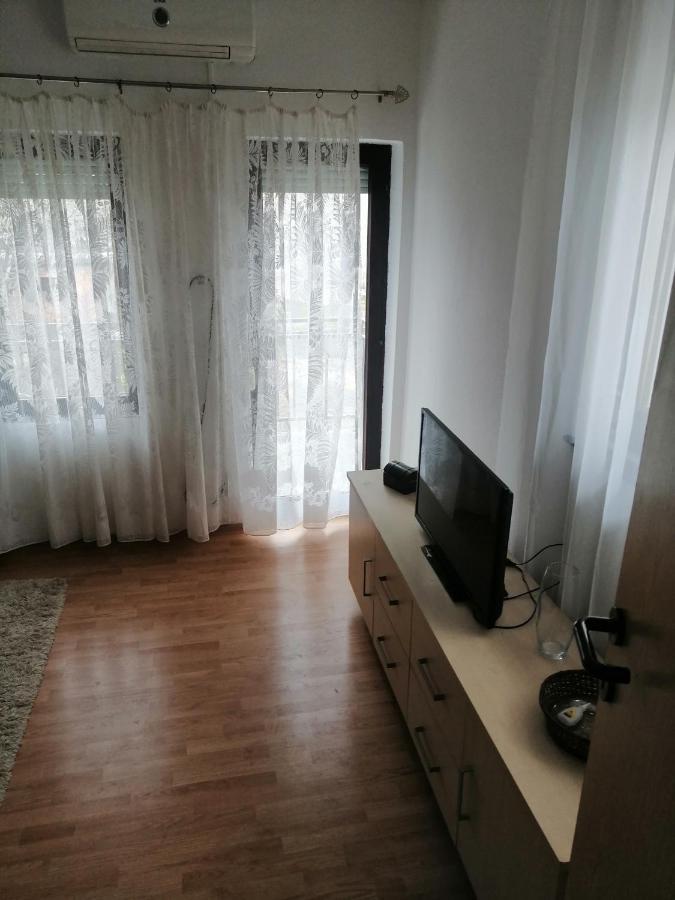 Apartmani Taki โมสตาร์ ภายนอก รูปภาพ