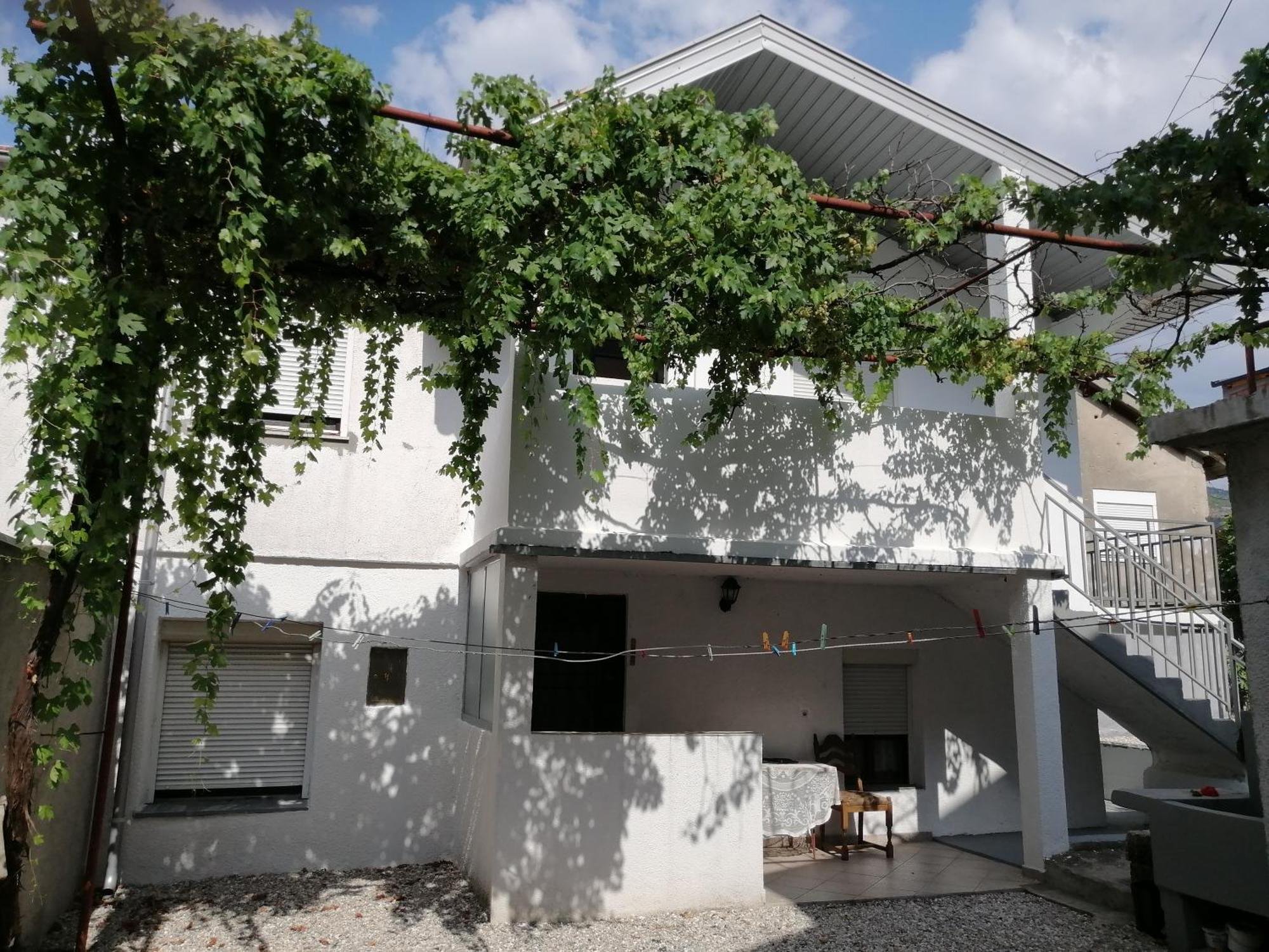 Apartmani Taki โมสตาร์ ภายนอก รูปภาพ
