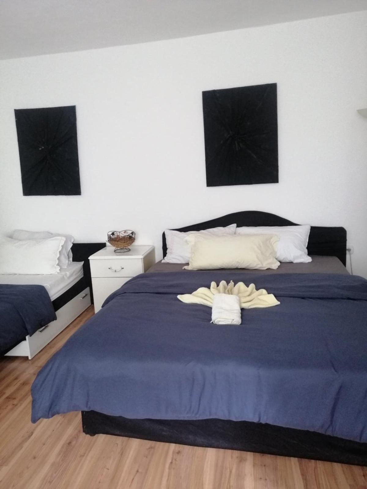 Apartmani Taki โมสตาร์ ภายนอก รูปภาพ
